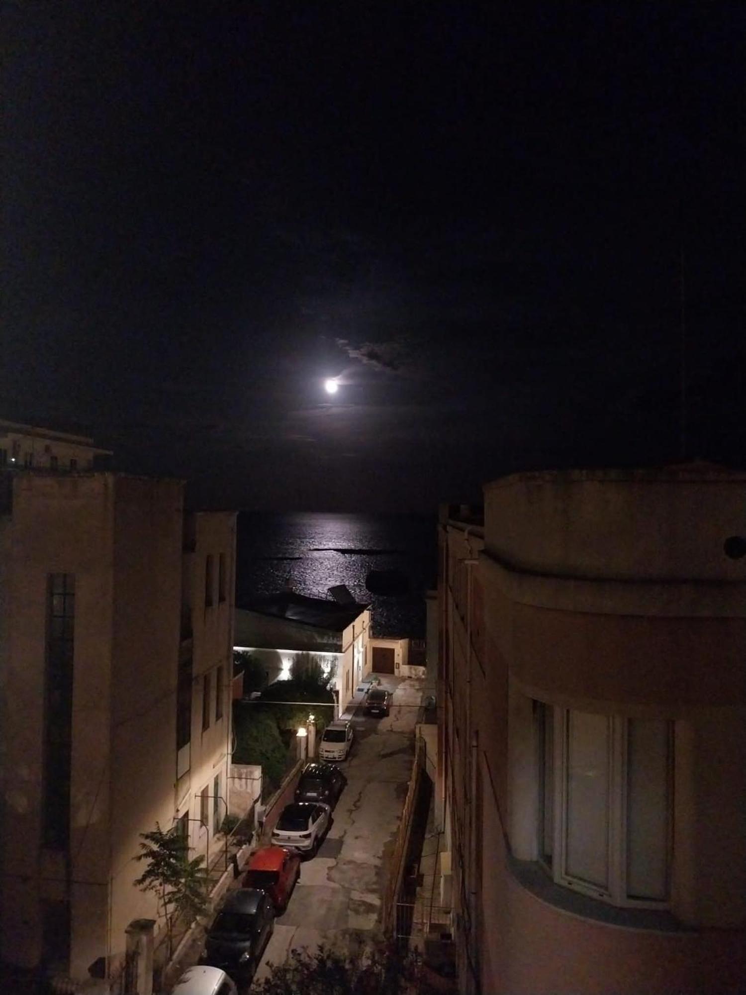 Sea View Apartment سيراكوزا المظهر الخارجي الصورة